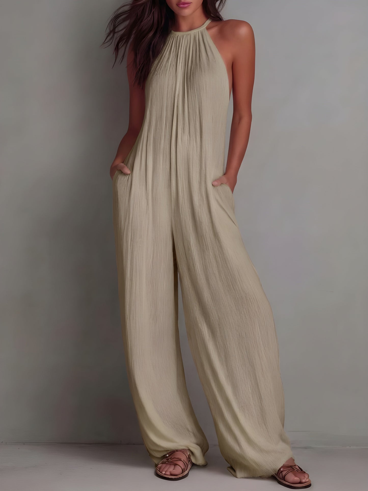 Elena | Conjunto elegante y fluido con cuello halter