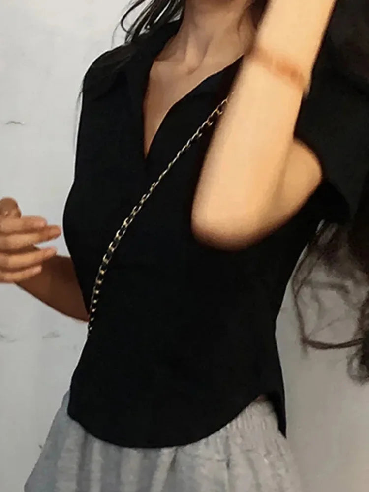 Mireia - Camiseta de manga corta con solapas